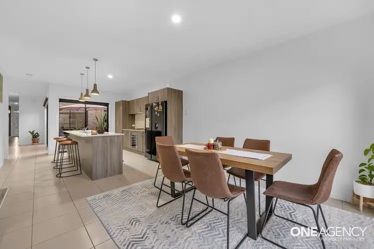Fourth view of Homely house listing, 2/3 Santander Crescent, Point Cook VIC 3030