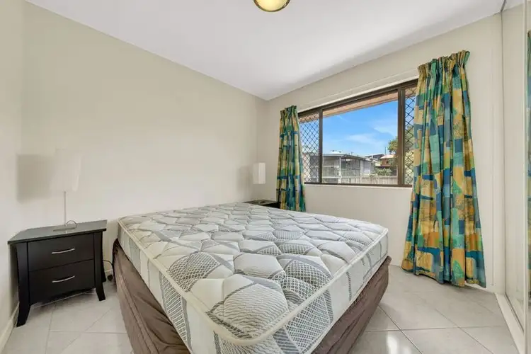 Third view of Homely unit listing, 4/253 Auckland Street, Gladstone Central QLD 4680