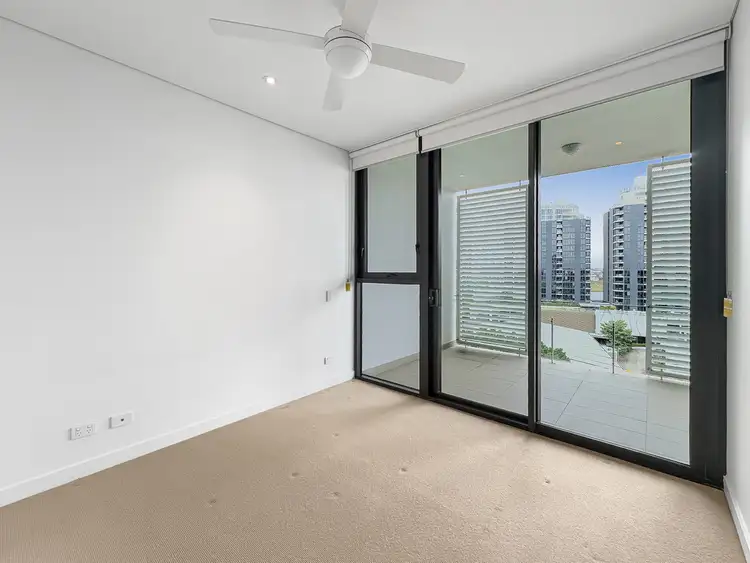 Fifth view of Homely apartment listing, Type F/33 Remora Road, Hamilton QLD 4007