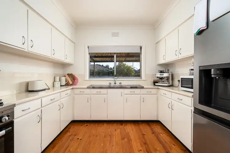 Second view of Homely house listing, 15 Leishman Street, Wangaratta VIC 3677