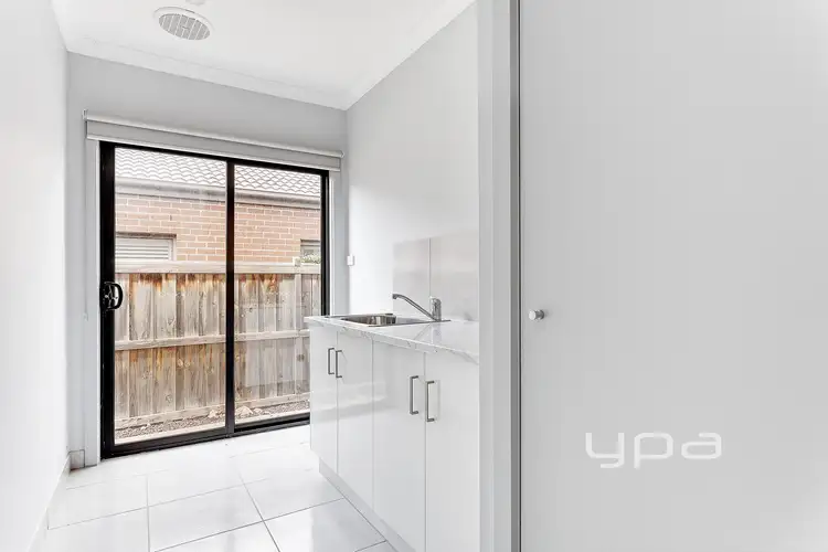 Seventh view of Homely house listing, 2 Twigrush Place, Brookfield VIC 3338