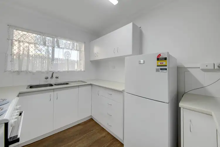 Third view of Homely flat listing, 4B/61 Tank Street, Gladstone Central QLD 4680