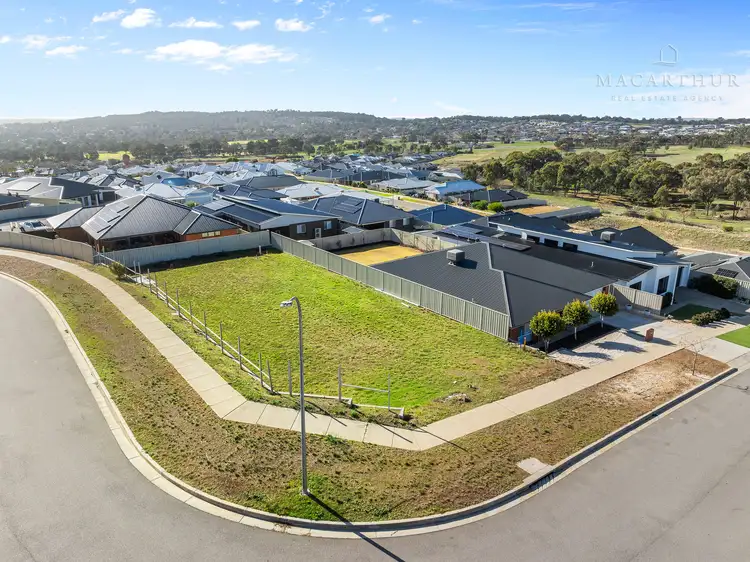 33 Bonner Street, Lloyd NSW 2650