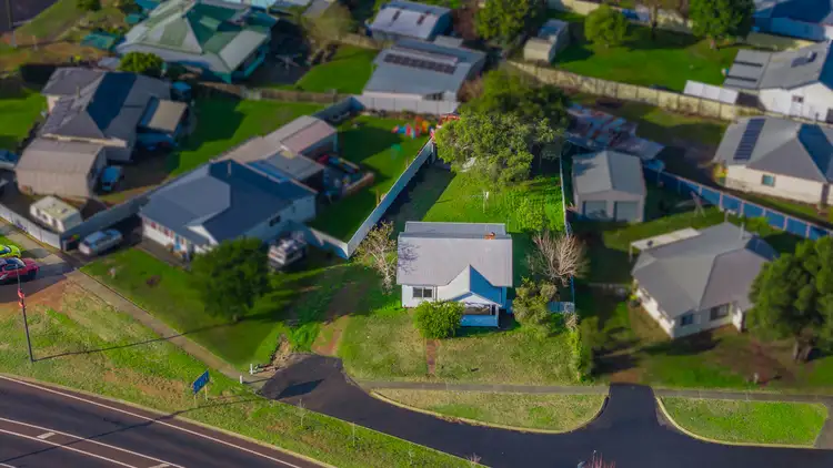 4 Bourne Place, Manjimup WA 6258