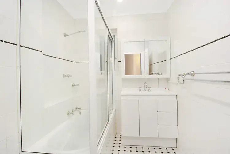 Fifth view of Homely apartment listing, 6/26 Cooper Street, Double Bay NSW 2028