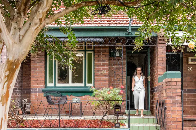 18 Juliett Street, Enmore NSW 2042