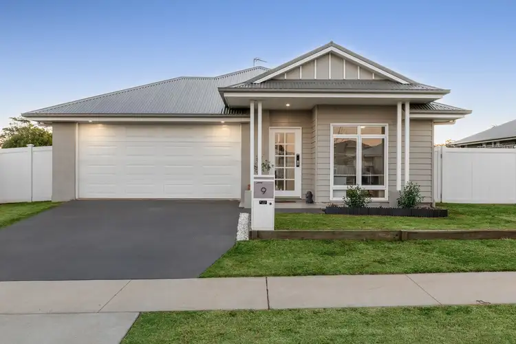 9 Krumins Avenue, Highfields QLD 4352