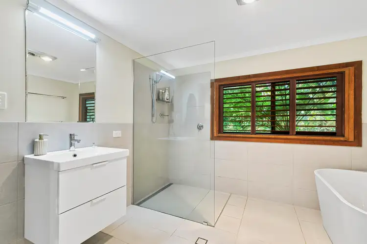 Sixth view of Homely unit listing, 2/11 Nebula Street, Sunshine Beach QLD 4567