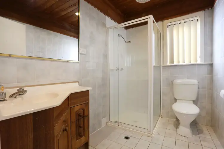 Fifth view of Homely house listing, 37 Turpin Road, Labrador QLD 4215