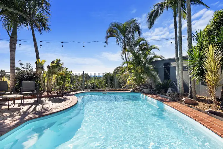 9-11 Craigslee Court, Craignish QLD 4655