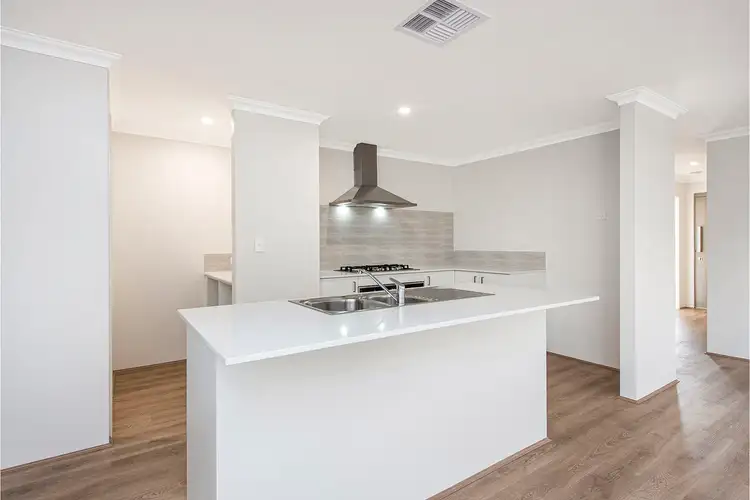 12 Scopello Street, Madora Bay WA 6210