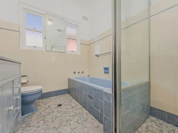Fifth view of Homely house listing, 6 Saint George Avenue, Figtree NSW 2525