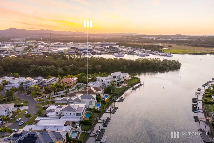 2601 Gracemere Circuit North, Hope Island QLD 4212