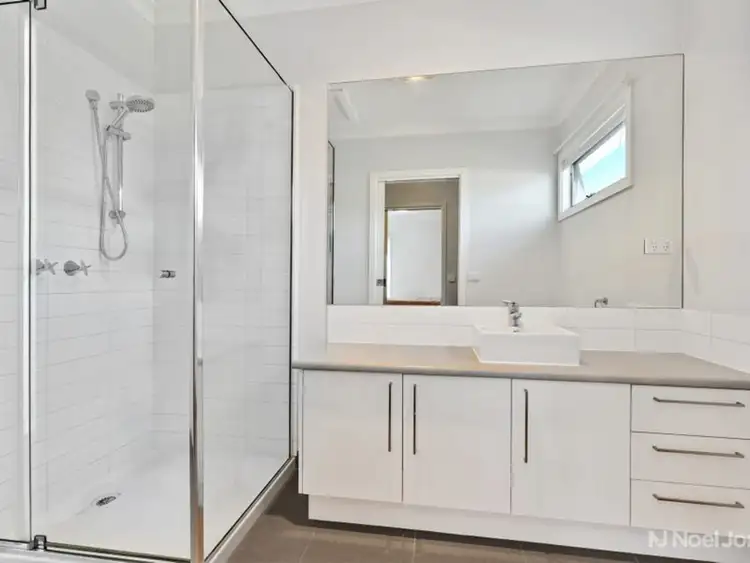Sixth view of Homely townhouse listing, 6B Peter Street, Croydon South VIC 3136
