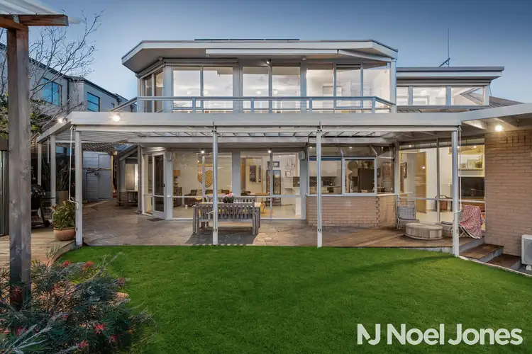 82 Rathmullen Quadrant, Doncaster VIC 3108
