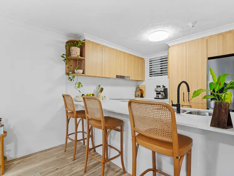 Fifth view of Homely unit listing, 2/1 Burleigh Street, Burleigh Heads QLD 4220
