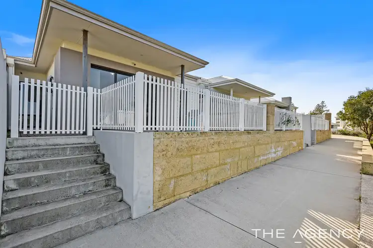 12 Rufa Lane, Halls Head WA 6210