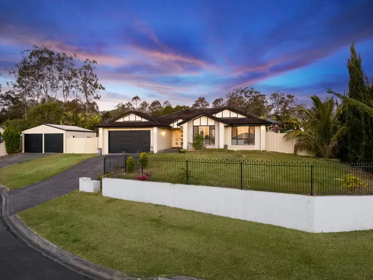 1 Yellowstone Court, Flinders View QLD 4305