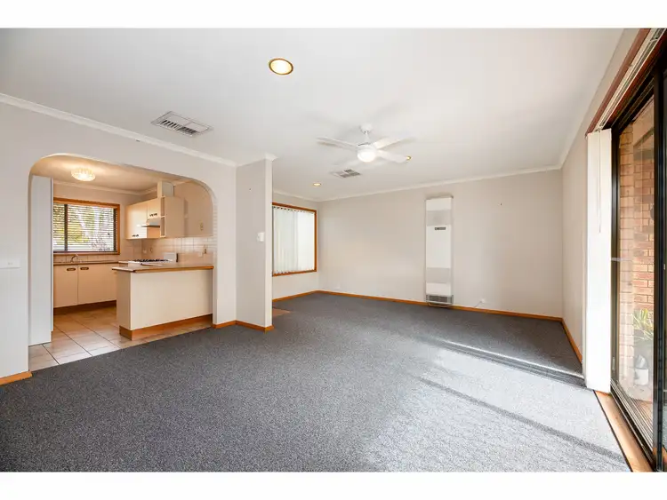 Second view of Homely unit listing, 7/5 Cook Place, West Wodonga VIC 3690