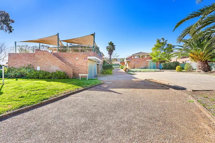 Main view of Homely unit listing, 17/6 Main Street, Scone NSW 2337