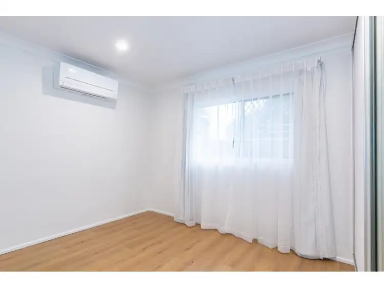Fifth view of Homely unit listing, 2/31 Isobel Street, Clontarf QLD 4019