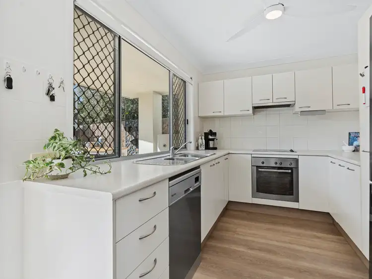 13/110 Lexey Crescent, Wakerley QLD 4154