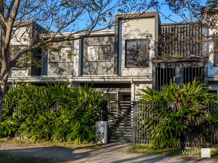 24 Tasmania Avenue, Newport QLD 4020