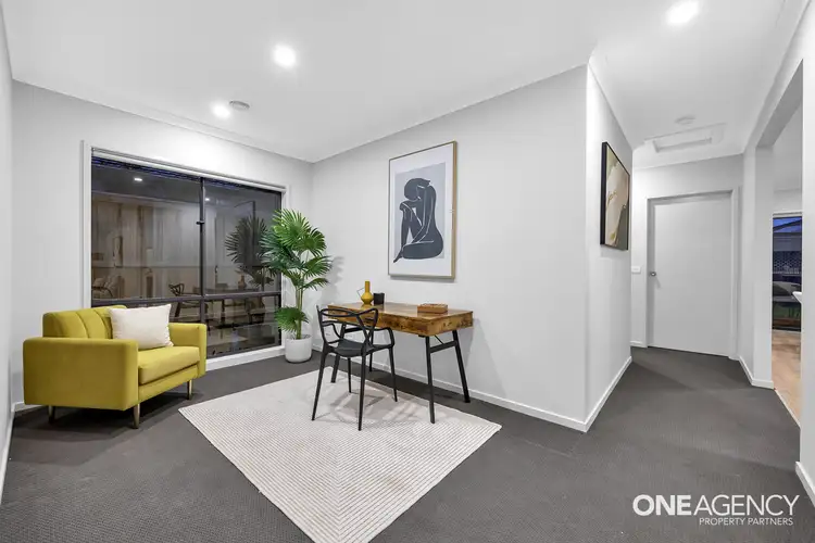 Fifth view of Homely house listing, 8 Pascolo Way, Wyndham Vale VIC 3024
