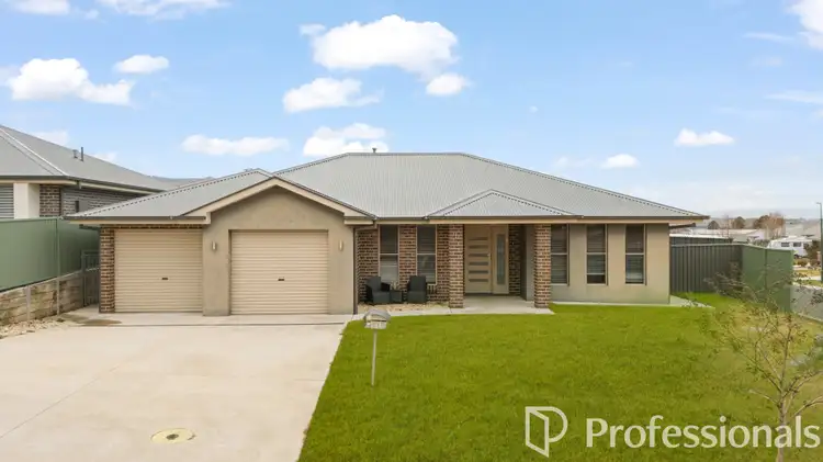 Main view of Homely house listing, 1 Knight Place, Llanarth NSW 2795