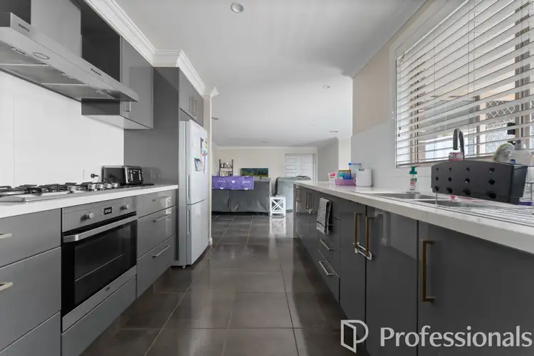 Fifth view of Homely house listing, 1 Knight Place, Llanarth NSW 2795