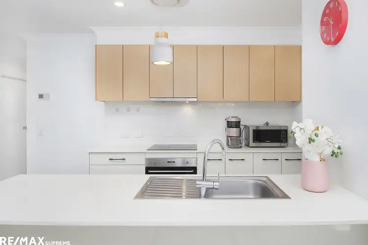 Second view of Homely townhouse listing, 4/42 Selborne Street, Mount Gravatt East QLD 4122