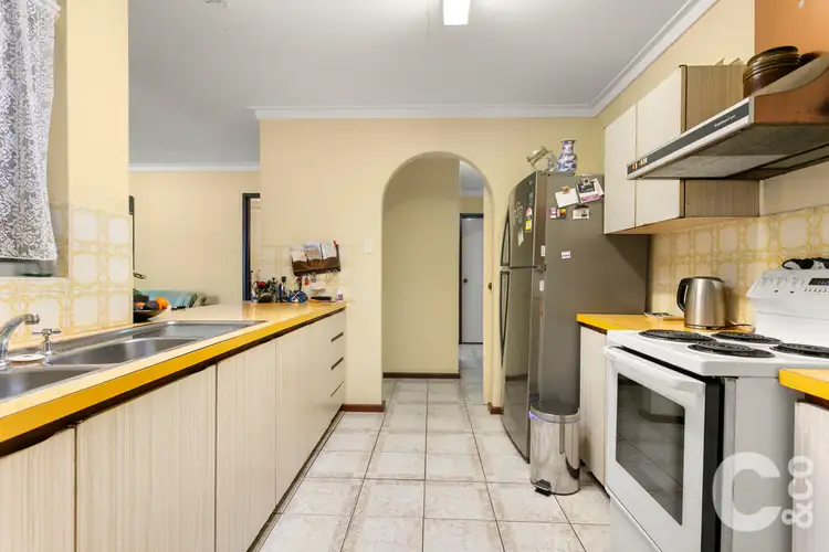 Fifth view of Homely house listing, 4 Woodley Way, Parmelia WA 6167