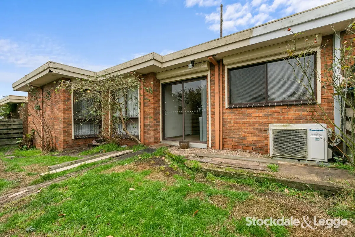 Main view of Homely unit listing, 2/1 Hannah Street, Morwell VIC 3840
