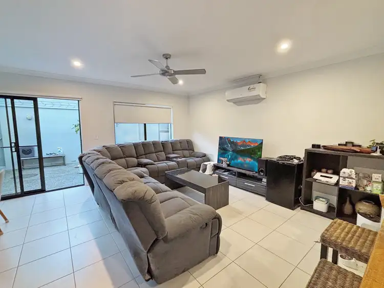 Second view of Homely house listing, 8 Emerson Street, Baringa QLD 4551