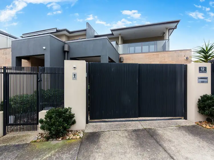 12 Alfred Street, Mornington VIC 3931