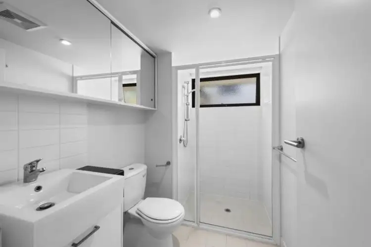 Fifth view of Homely flat listing, 9/36 Stopford Street, Wooloowin QLD 4030