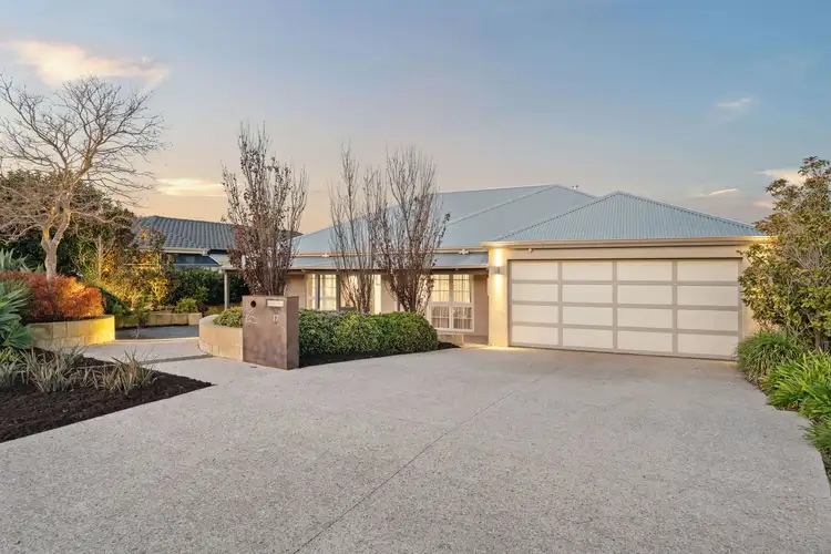 17 Cromford Way, Carine WA 6020
