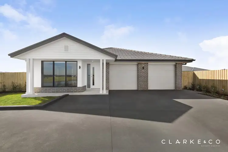 35 Wattawan Crescent, Anambah NSW 2320