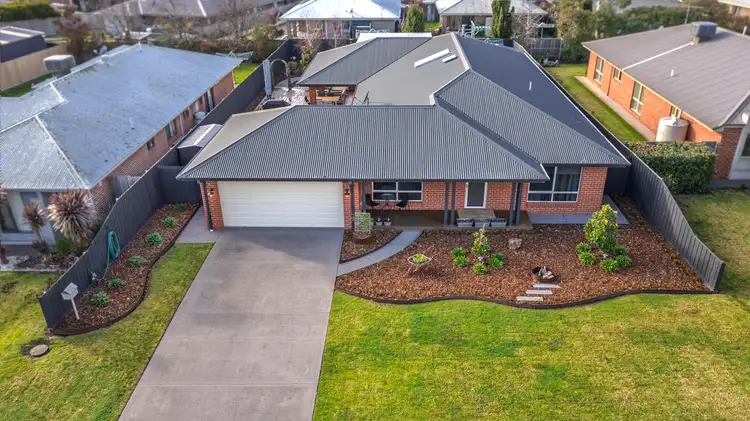 Main view of Homely house listing, 7 The Boulevard, Sale VIC 3850