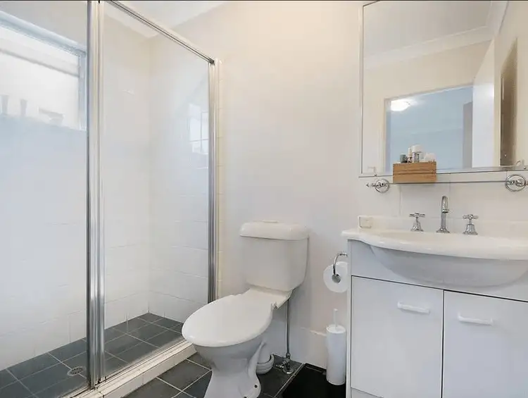 Fourth view of Homely unit listing, 4/9 Monmouth Street, Morningside QLD 4170