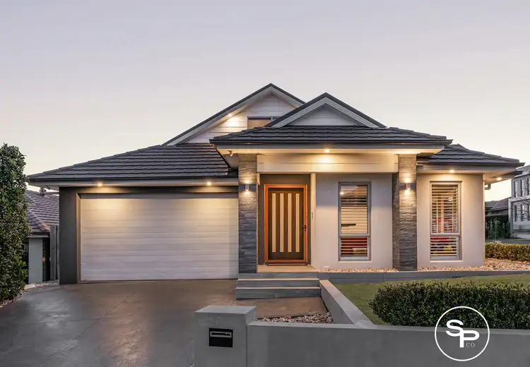 17 Kinloch Street, Gledswood Hills NSW 2557