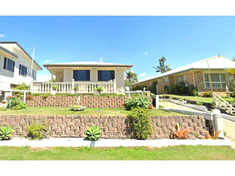 90 Schofield Parade, Keppel Sands QLD 4702