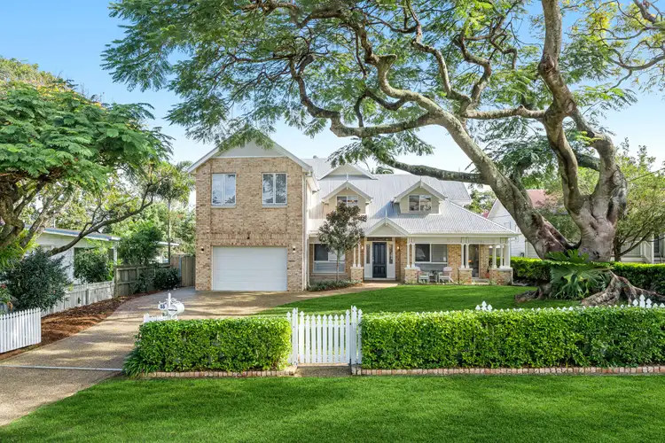 55 Duncan Street, Wynnum West QLD 4178