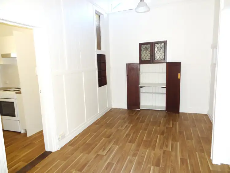 Main view of Homely unit listing, 4/15 Westbourne Street, Highgate Hill QLD 4101