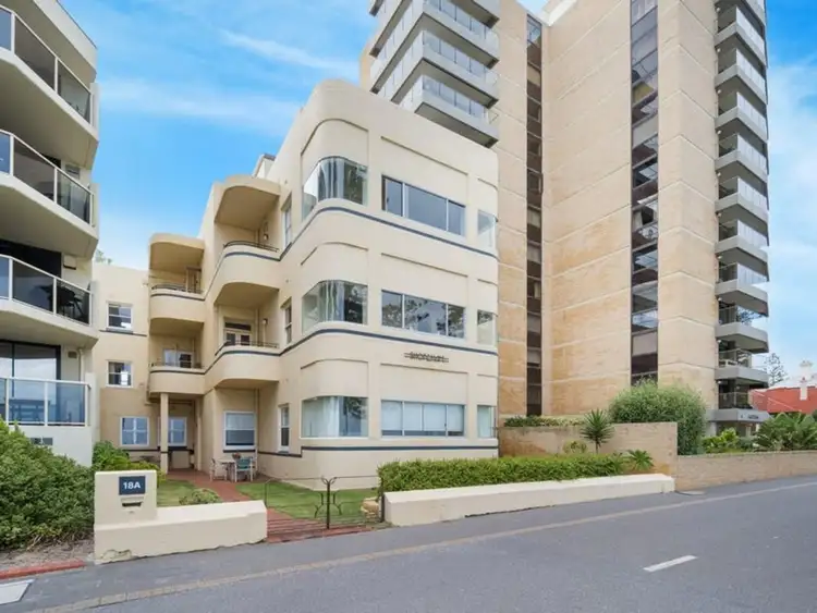 4/18A South Esplanade, Glenelg SA 5045