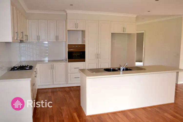 Third view of Homely house listing, 33 Belinda Court, South Morang VIC 3752