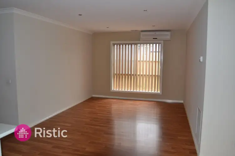 Fifth view of Homely house listing, 33 Belinda Court, South Morang VIC 3752