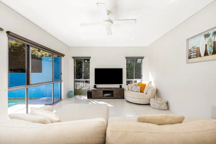 Sixth view of Homely house listing, 2 Ocean View Place, Aroona QLD 4551