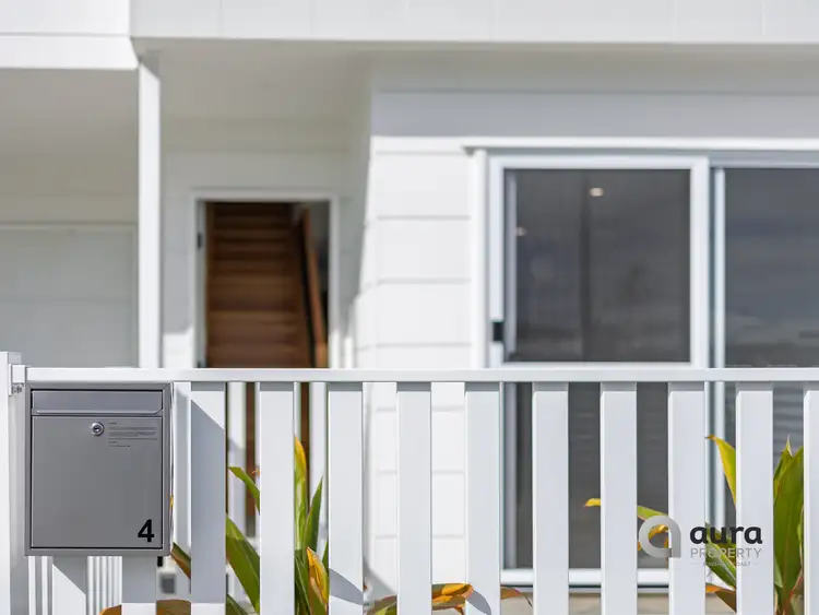 4 Birksgate Crescent, Banya QLD 4551