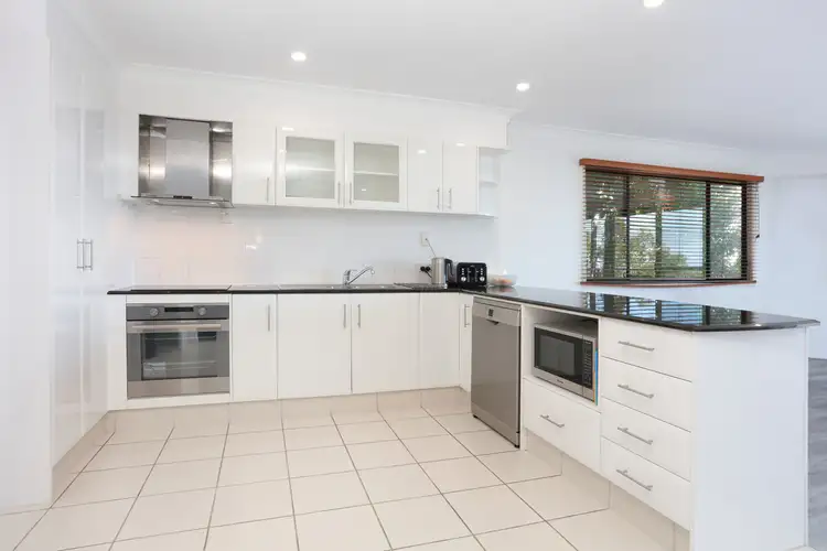 Second view of Homely townhouse listing, 38/2 Ridgeline Way, Highland Park QLD 4211